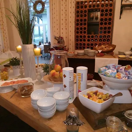 Marienhof Baumberge 3*